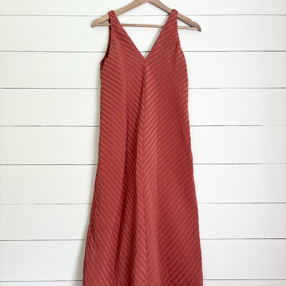 Everlane The city striped midi dress in color redwood